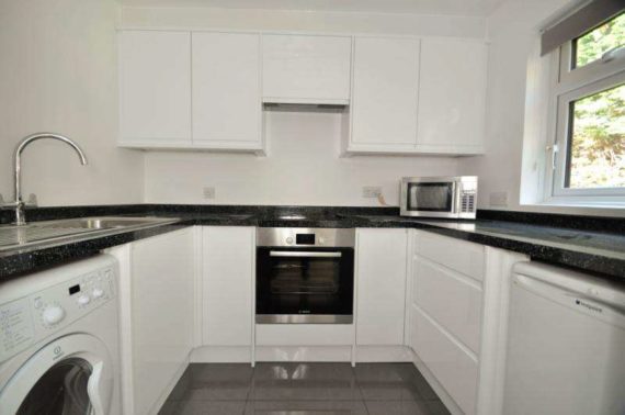 2 Bedroom Flat